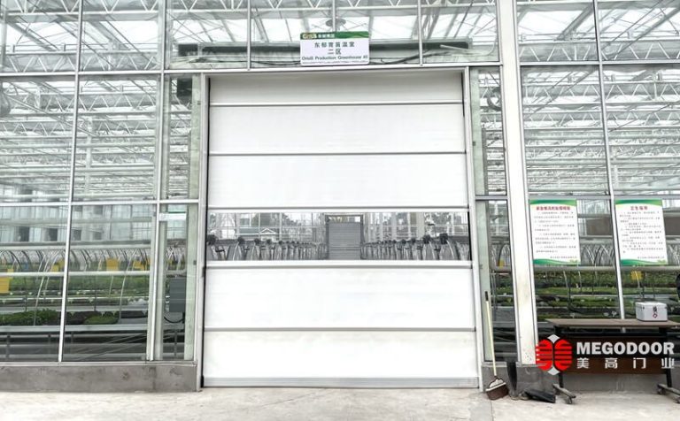 徐州温室大棚用快速门、保温提升门方案：兼顾病菌隔离与恒温保温缩略图